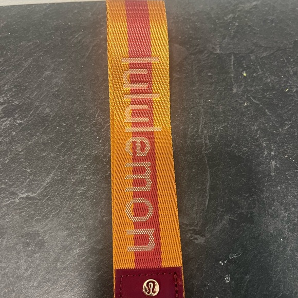 Lululemon Athletica Orange and Burgundy Key & Card Holder Set - Picture 3 of 4